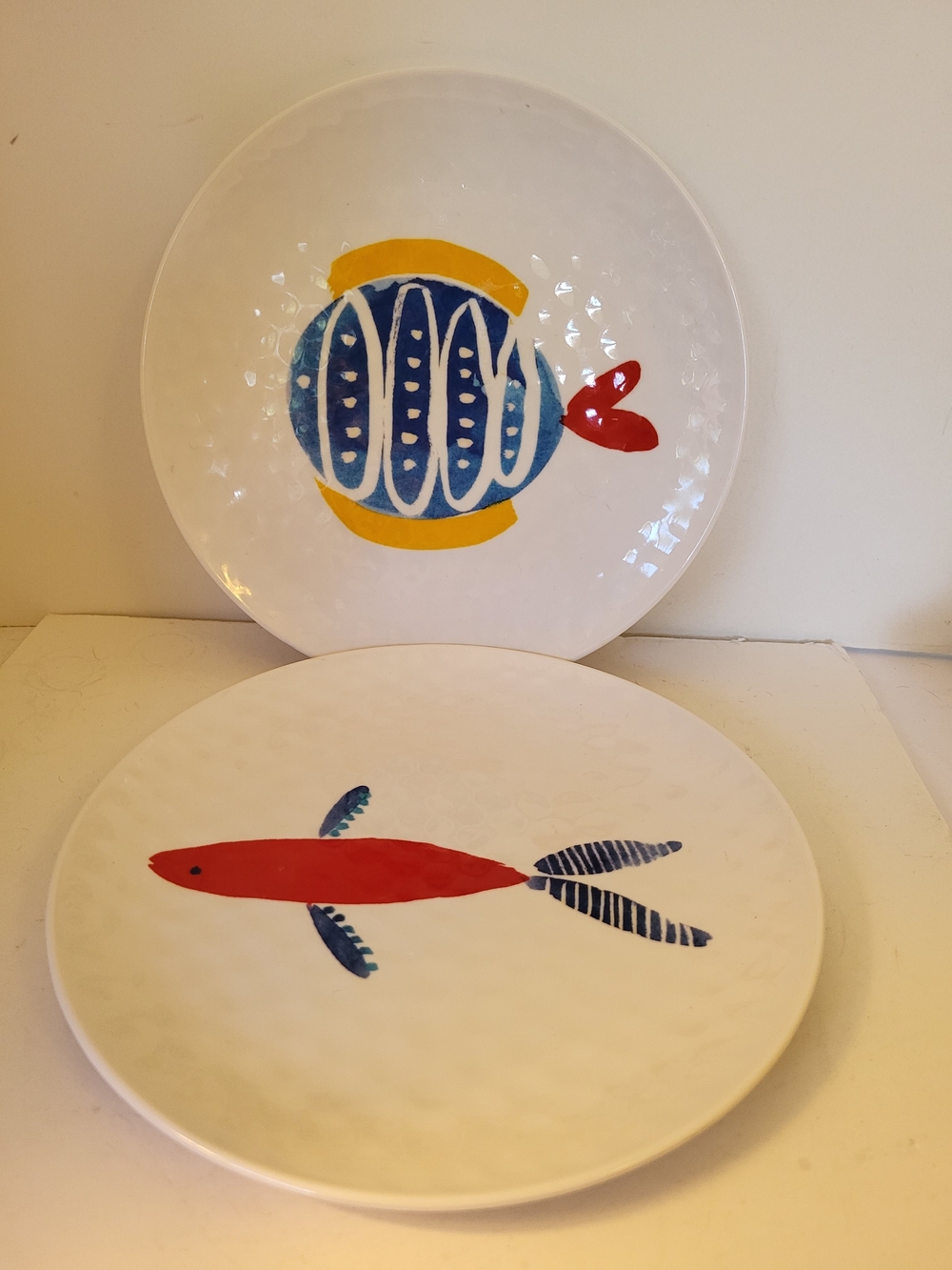 2 Crate&Barrel Melamine Salad Plates Retired FISH Collection 8.5"